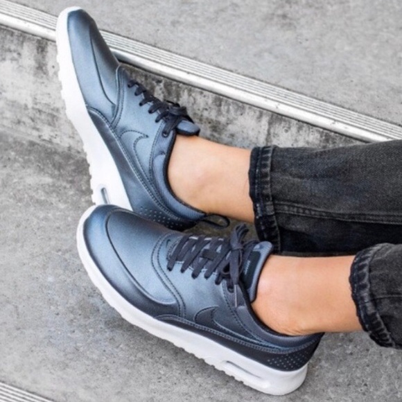 Nike Air Max Thea SE Metallic Hematite Blue Size 8 - Picture 13 of 14